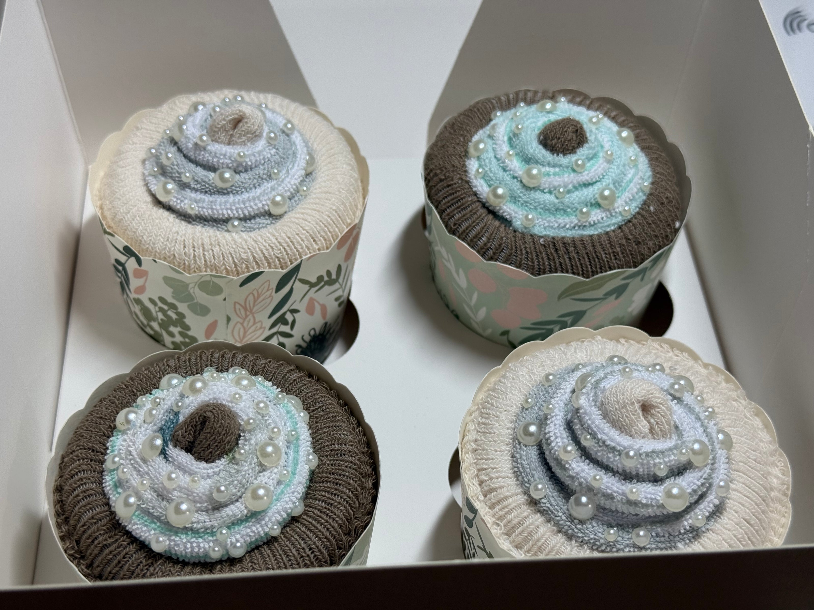 Boys 4 Pack Novelty Cupcakes