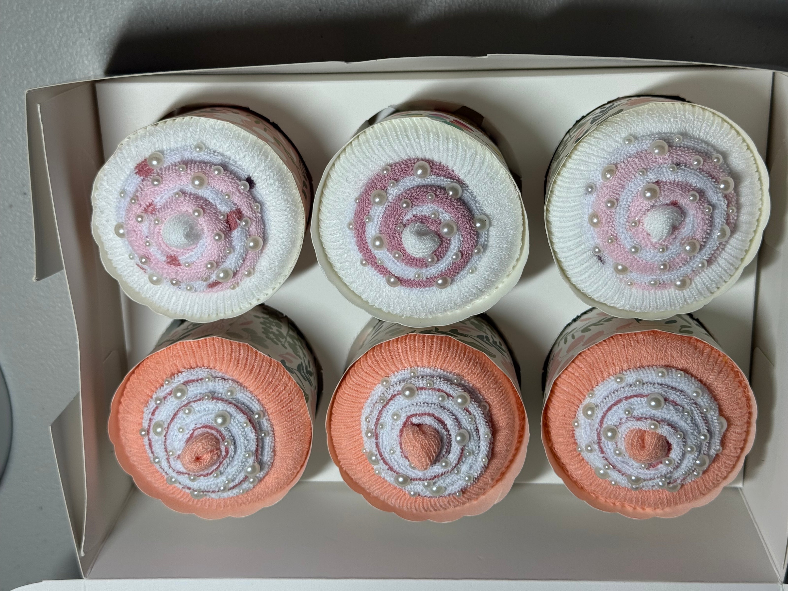 Girls 6 Pk Novelty Cupcakes