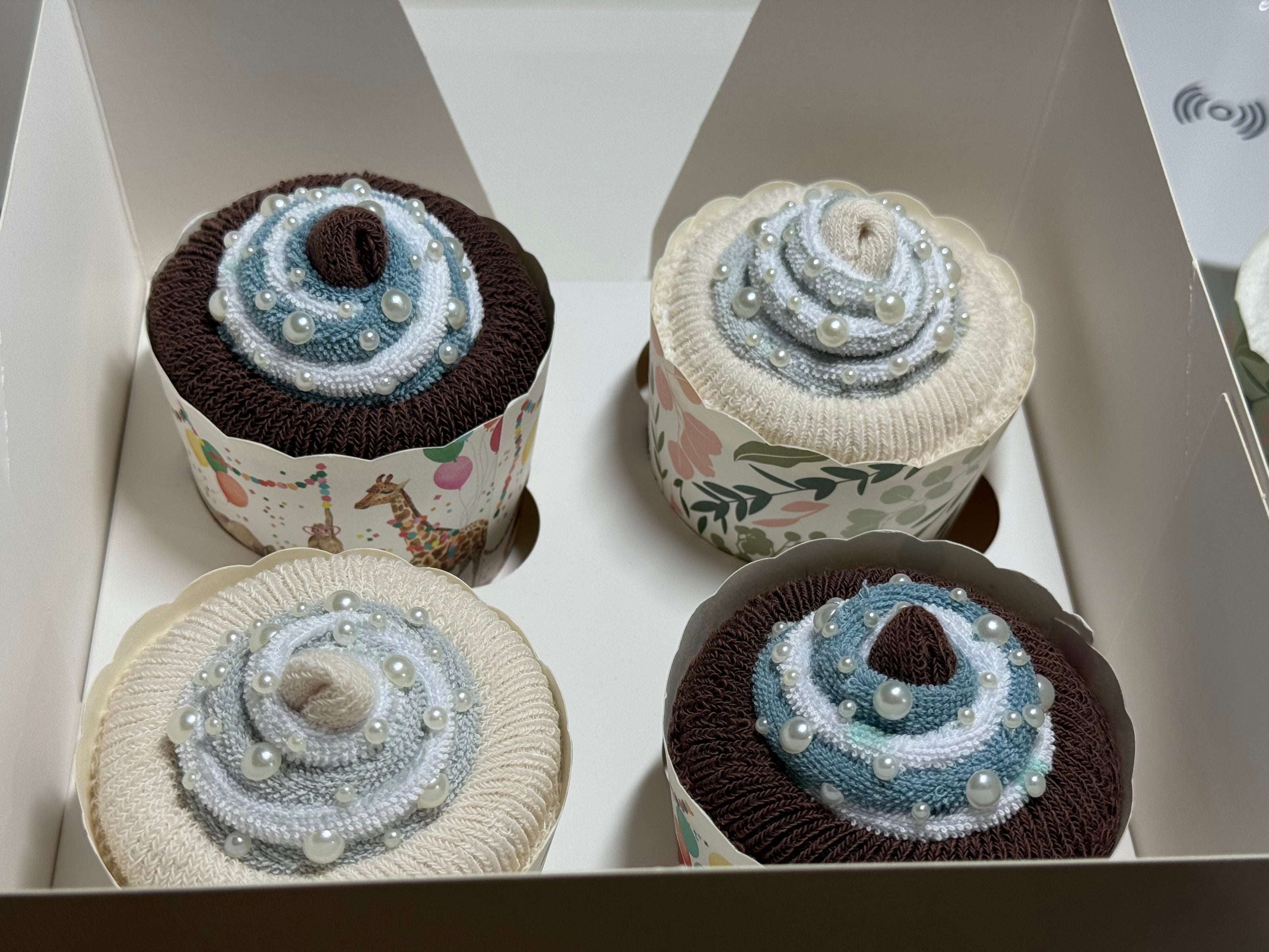 Boys 4 Pack Novelty Cupcakes