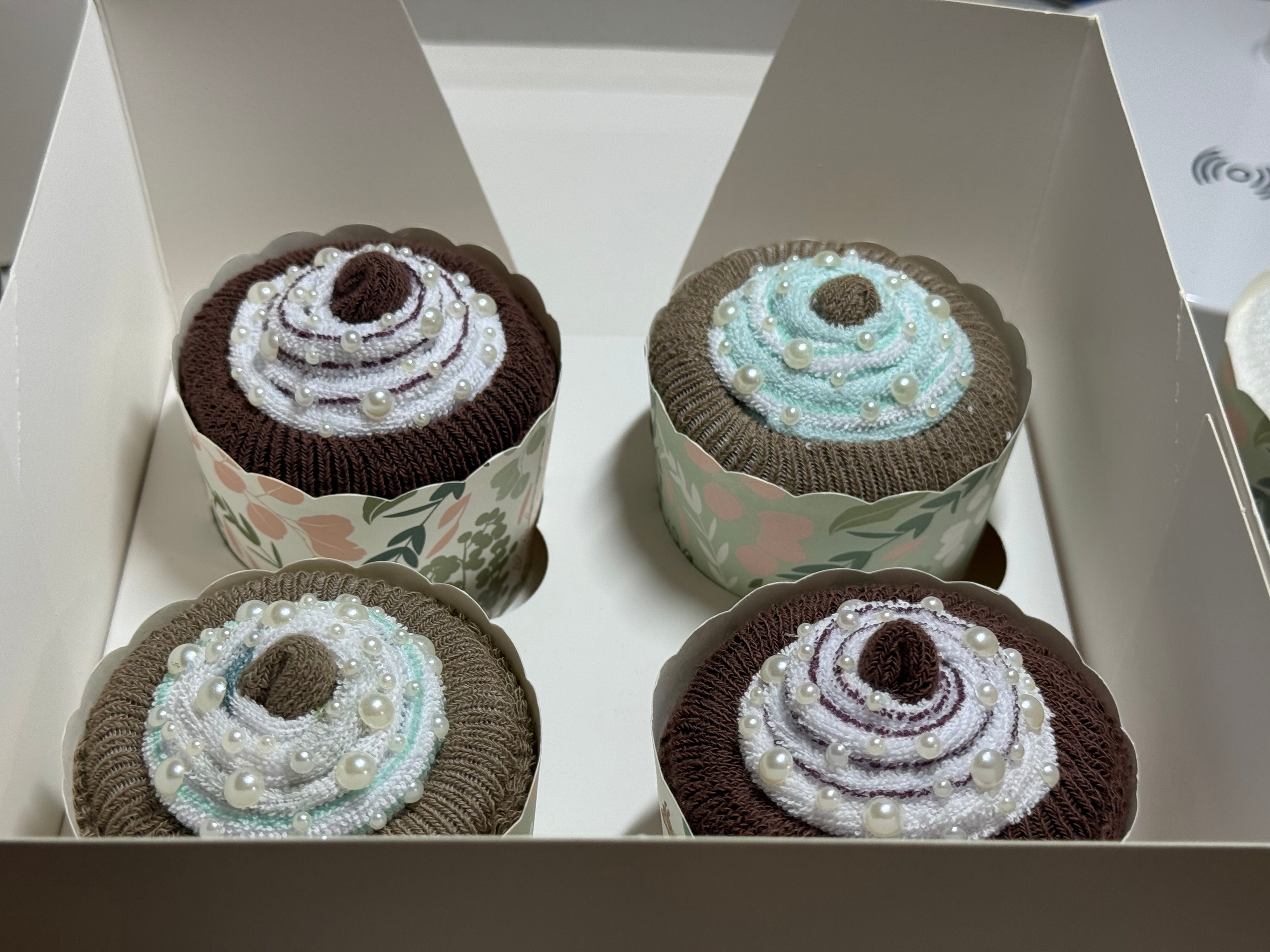 Boys 4 Pack Novelty Cupcakes