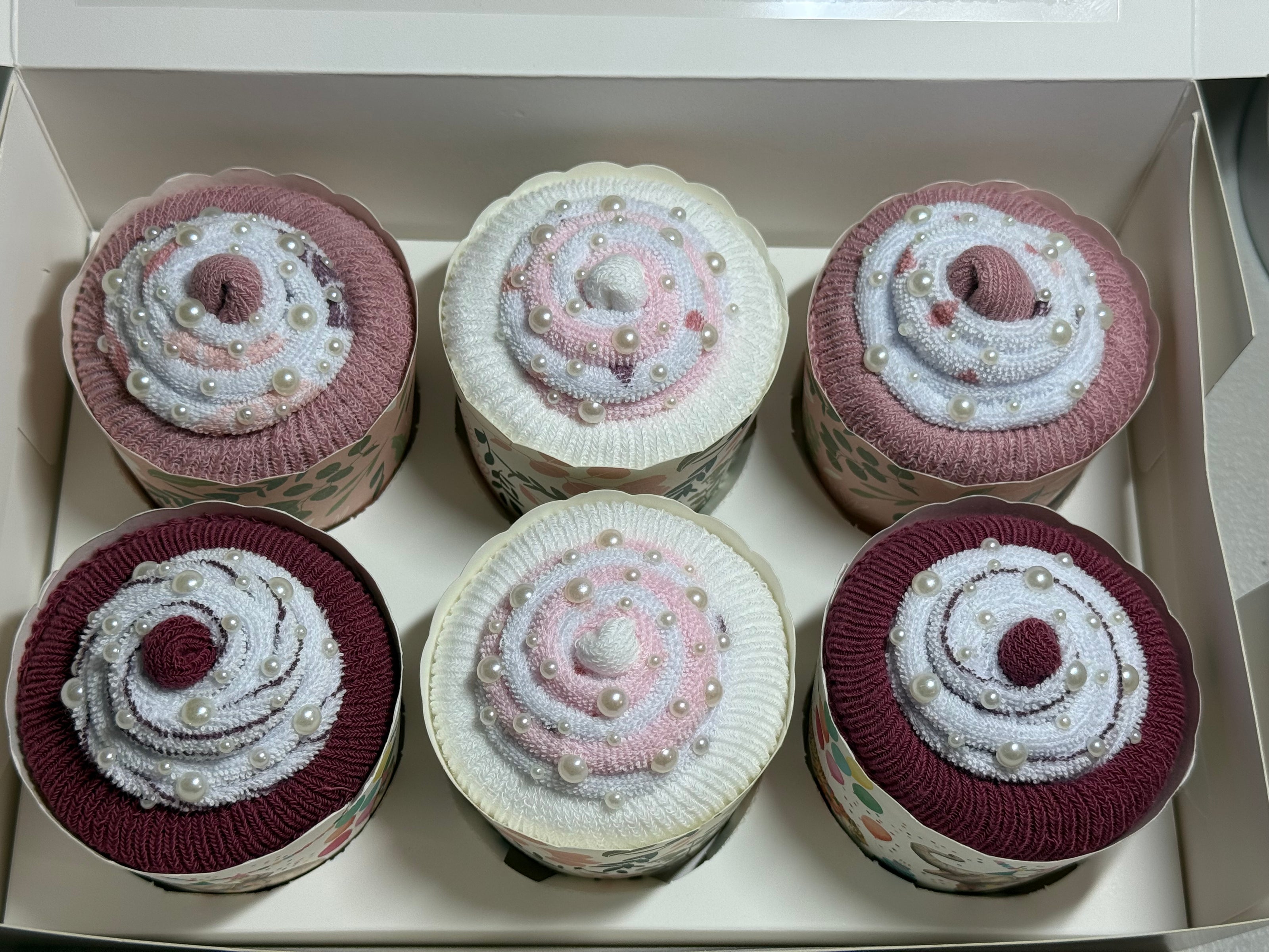 Girls 6 Pk Novelty Cupcakes