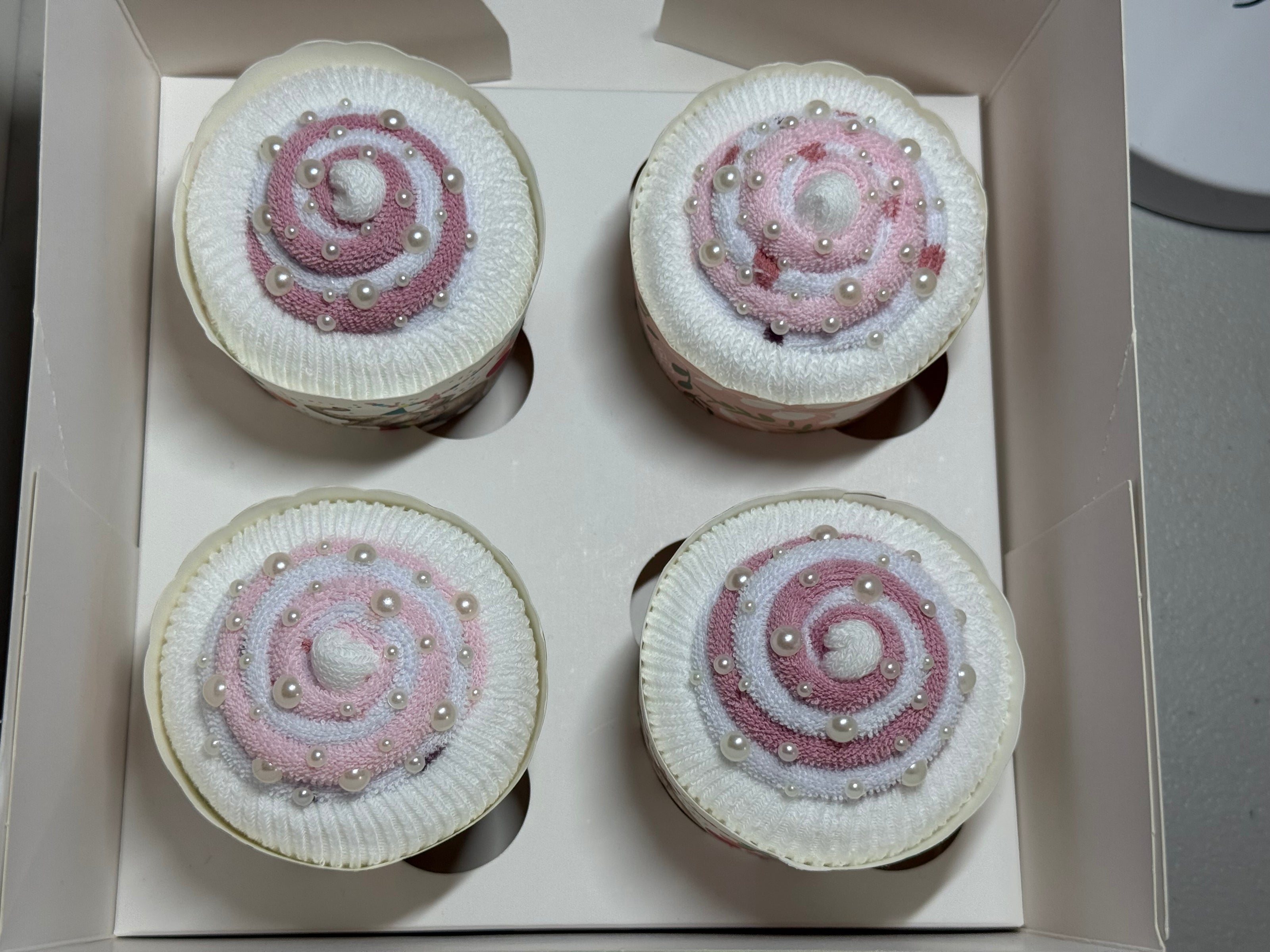 Girls 4pk Novelty Cupcakes