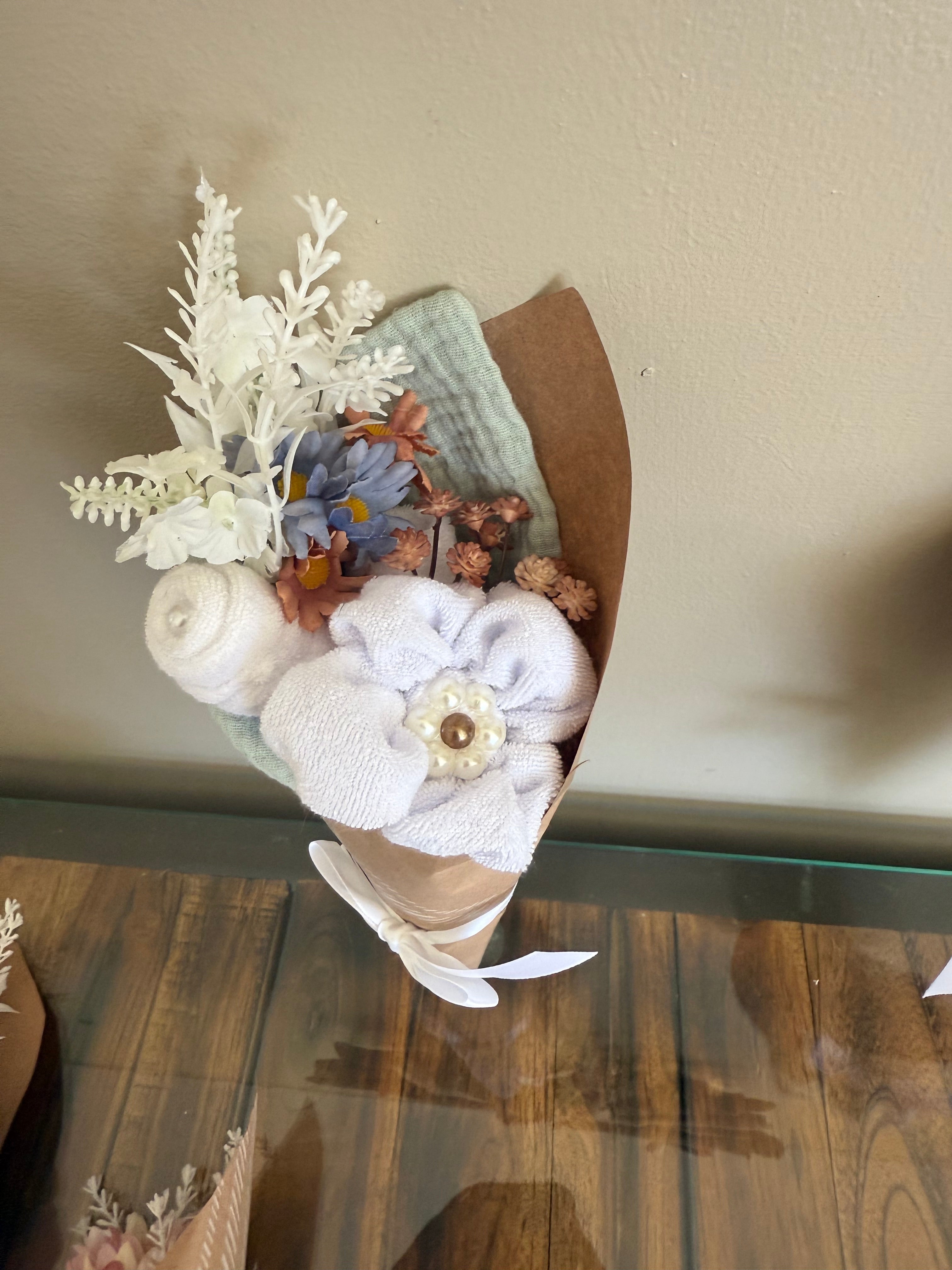 Novelty Wash Cloth Bouquet