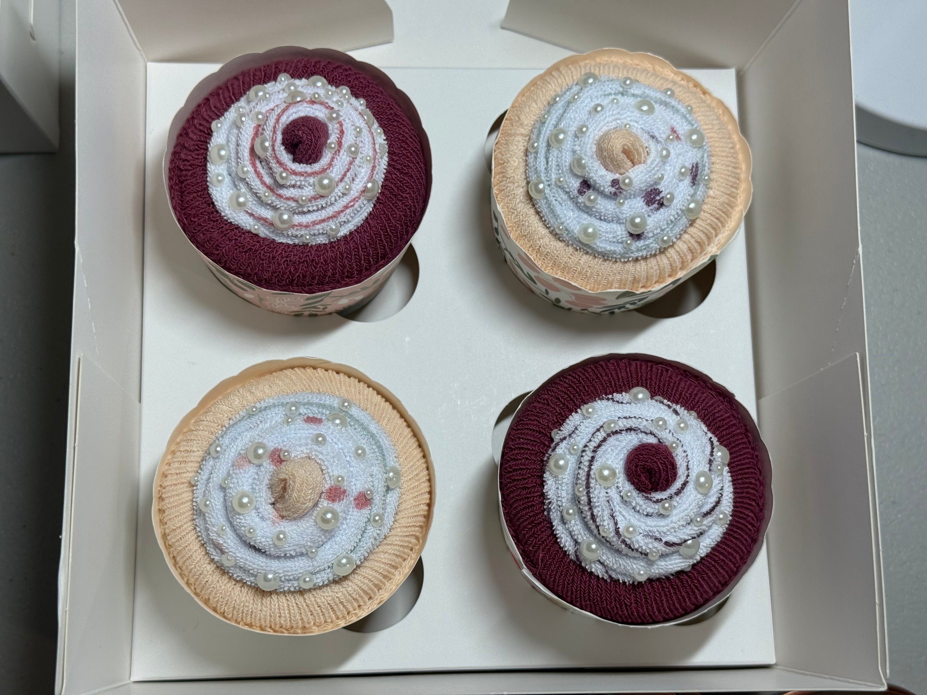 Girls 4pk Novelty Cupcakes